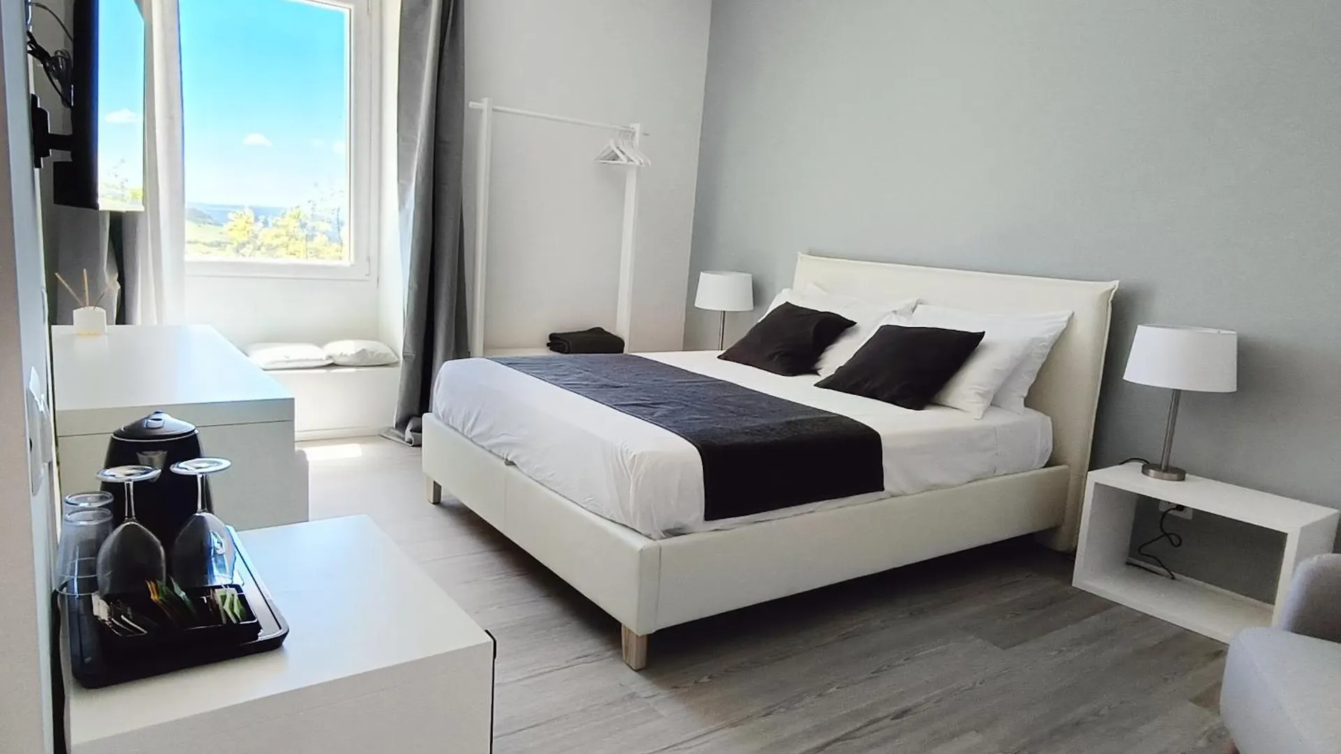 ***  Tuffudesu Bed & Breakfast Osilo Italy